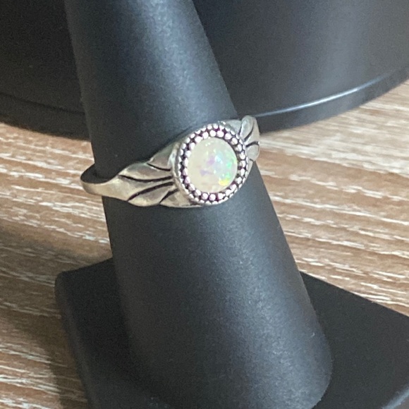 Simulated Opal Ring “opel” - Picture 3 of 9